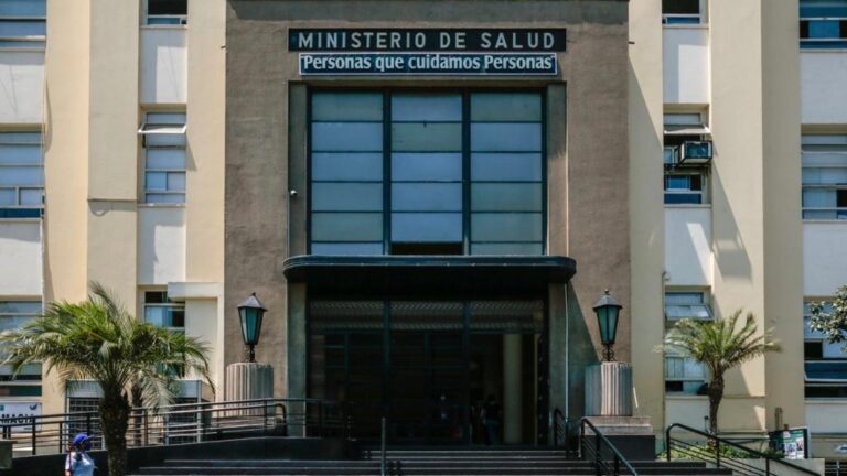 Minsa emite alerta epidemiológica ante posible ingreso de sarampión al Perú
