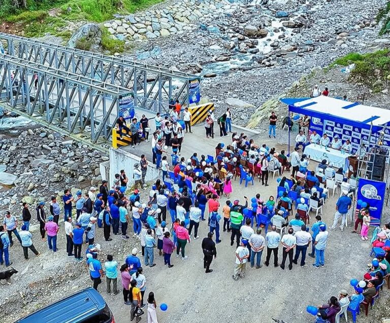 Huancabamba inauguran puente Plusmalca en beneficio de 5 mil pobladores de Canchaque