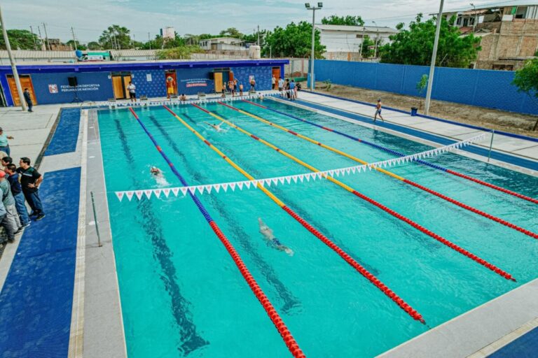 Inauguran piscina municipal en La Videnita