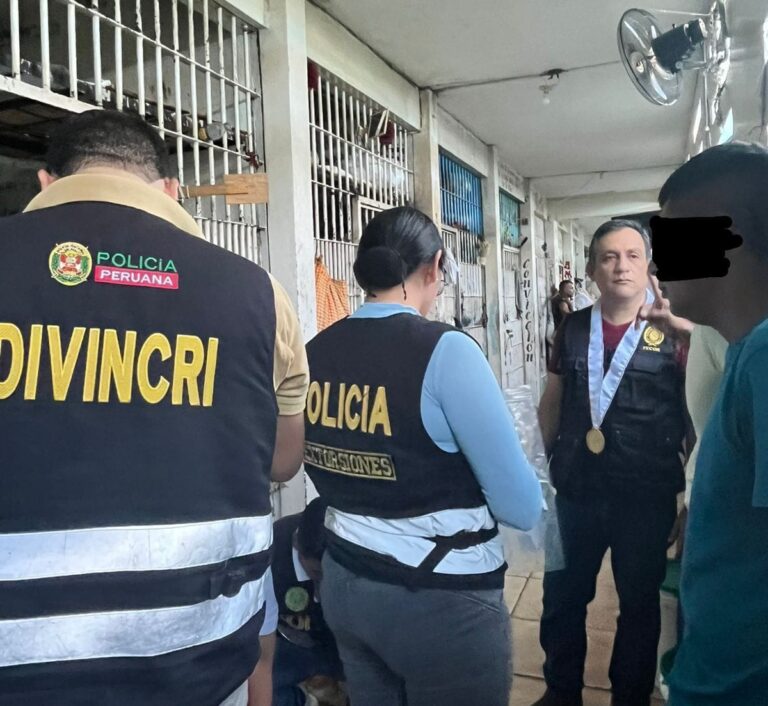 PNP y Fiscalía intervienen penal de Piura por red de extorsiones que operaba desde el interior