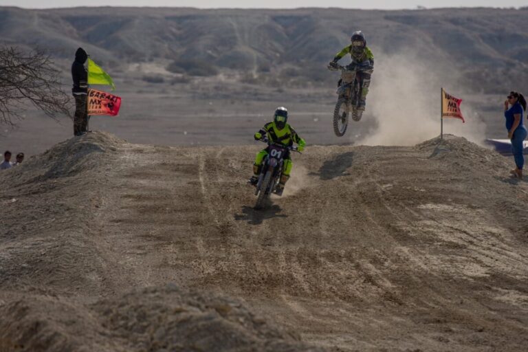Catacaos celebra su bicentenario con competencia internacional de motocross
