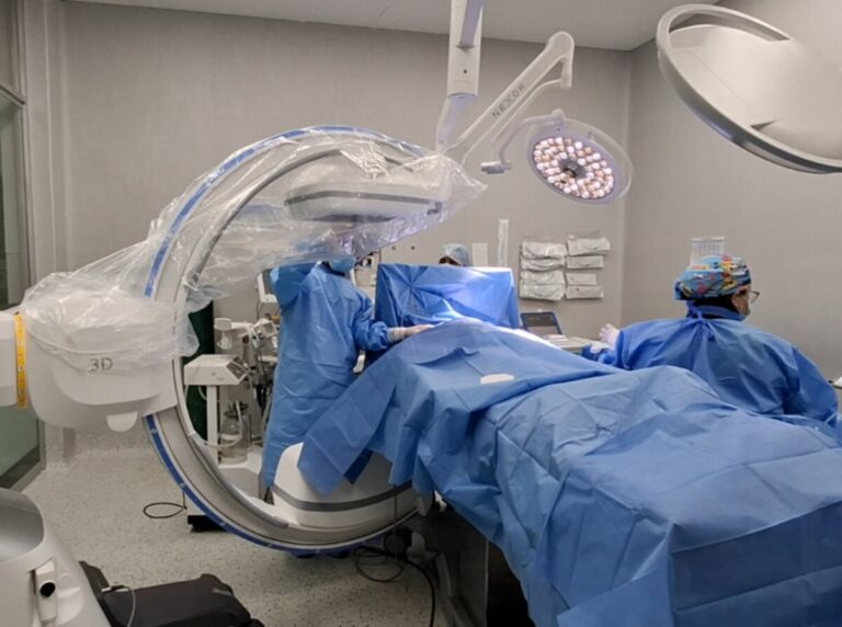 Hospital Santa Rosa realiza primera implantación de un marcapaso a paciente con problemas cardíacos