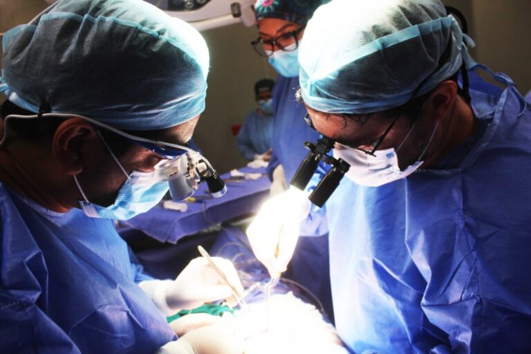 Piura: Hospital II-2 de Sullana realiza con éxito su primera cirugía fetal intrauterina