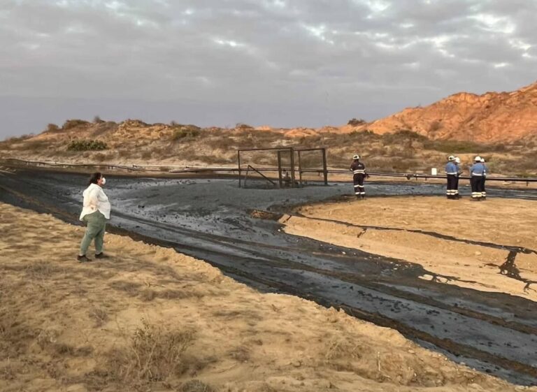 Talara: Fiscalía Ambiental inicia investigación por derrame de petróleo en pozo de Petroperú en Lobitos