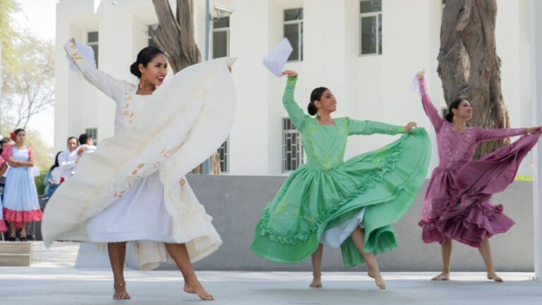 Llega “Pañuelos al aire” a Campus Piura en el mes de la Patria