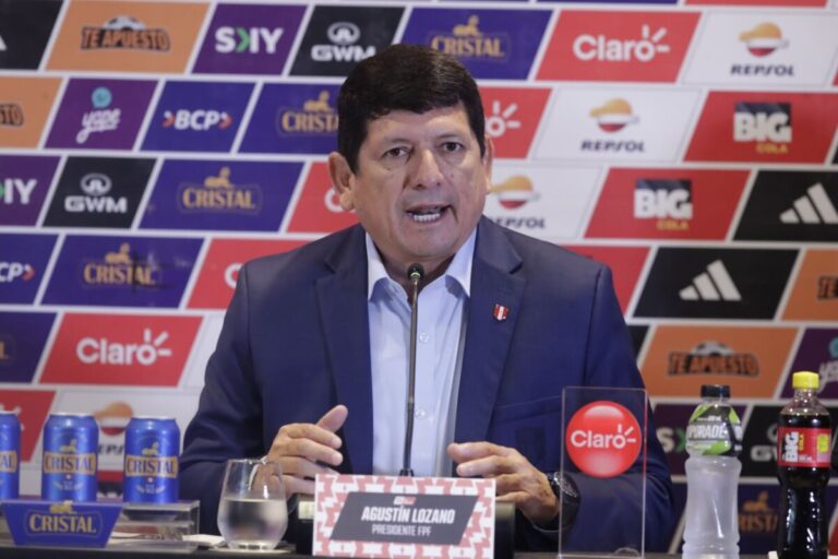 Agustín Lozano es reelegido presidente de la FPF hasta el 2030