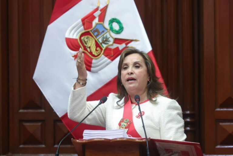 Tribunal Constitucional suspende investigaciones fiscales contra Dina Boluarte hasta fin de su mandato