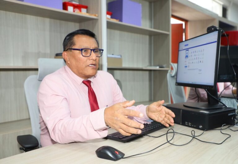 Especialista advierte sobre efectos del uso excesivo de celulares en niños