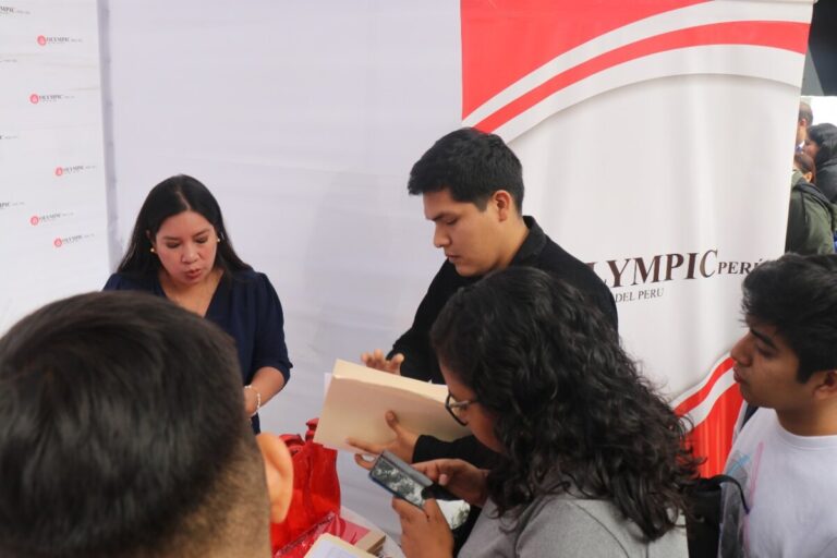 Feria laboral en Piura reunió a 38 empresas con más de 2,900 vacantes