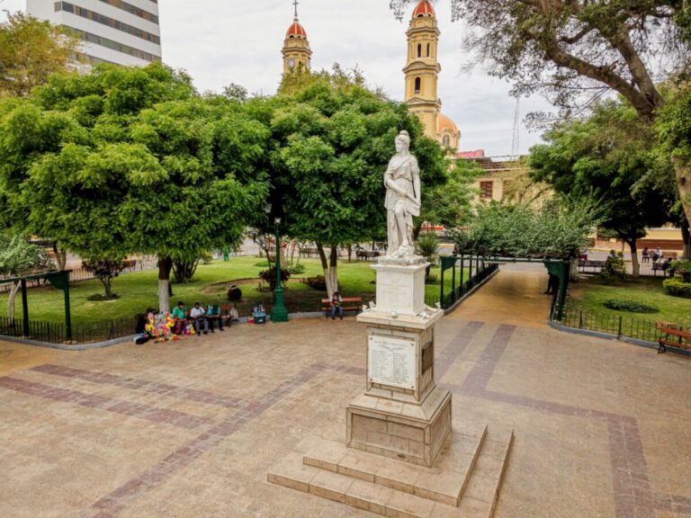 Caja Piura celebra el aniversario de la ciudad impulsando cultura y economía local