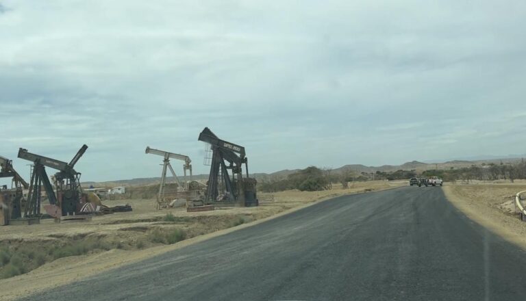 Carretera La Costanera I en Talara alcanza casi el 50 % de avance