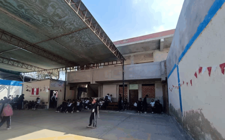 Obra inconclusa de colegio en Castilla representa un riesgo para estudiantes, alerta la Contraloría