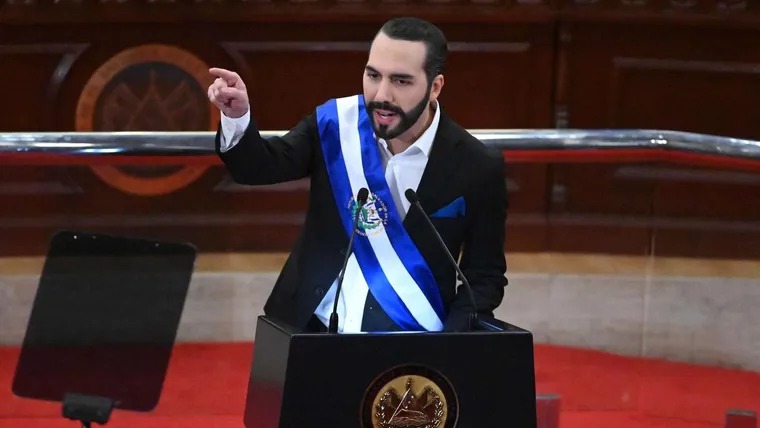 El Salvador aprueba reforma que habilita la reelección indefinida de Bukele
