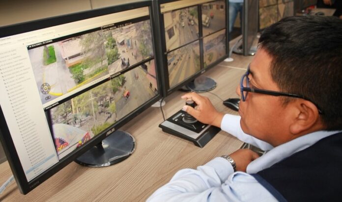 Piura: Cámaras de seguridad en VDO bloqueadas por árboles y paneles publicitarios