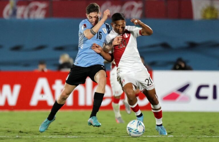 Uruguay busca la clasificación al Mundial con Valverde como figura en el encuentro contra Perú