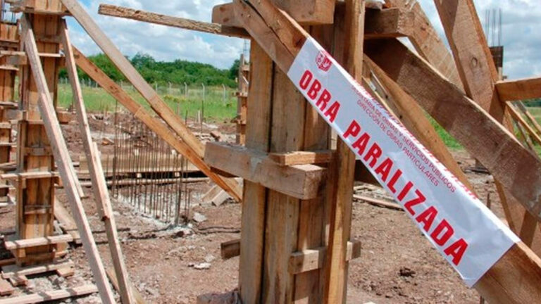 Piura concentra millonarias obras paralizadas en salud, educación y saneamiento