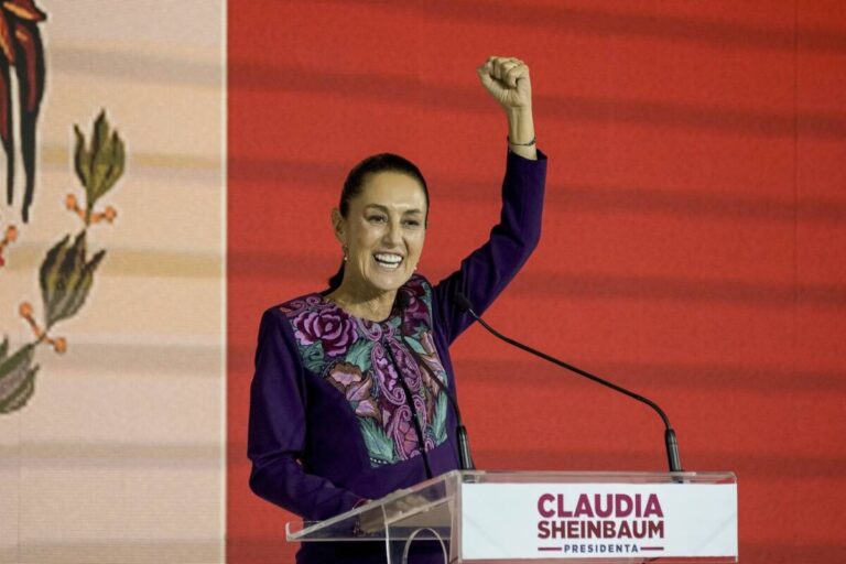 Congreso declara persona no grata a Claudia Sheinbaum