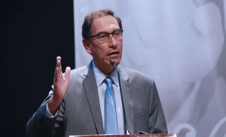Corte ordena liberar a Martín Vizcarra tras revocar prisión preventiva