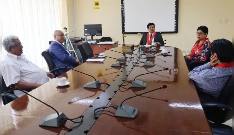 Juramentan a Francisco Fernández Reforme como miembro del Consejo Ejecutivo Distrital de Piura