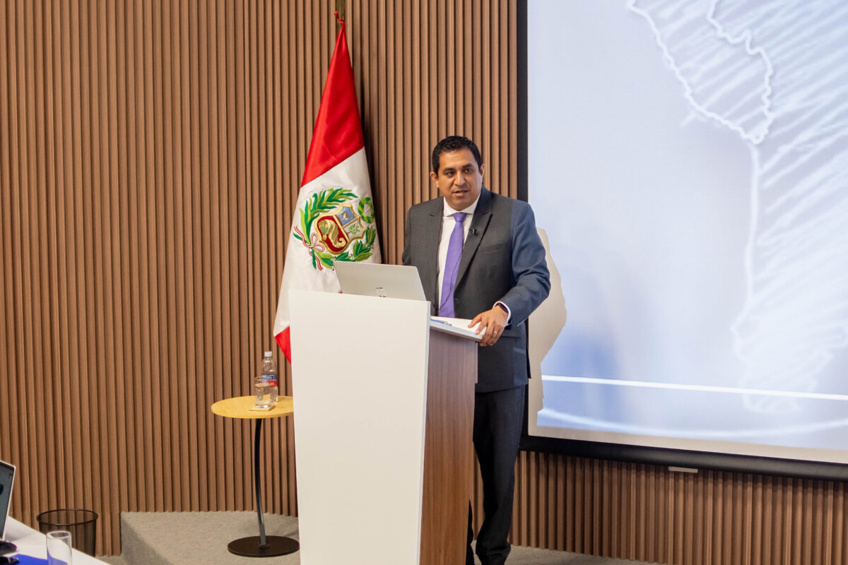 Estudio de la UDEP revela cómo perciben los universitarios peruanos la crisis política y la institucionalidad democrática