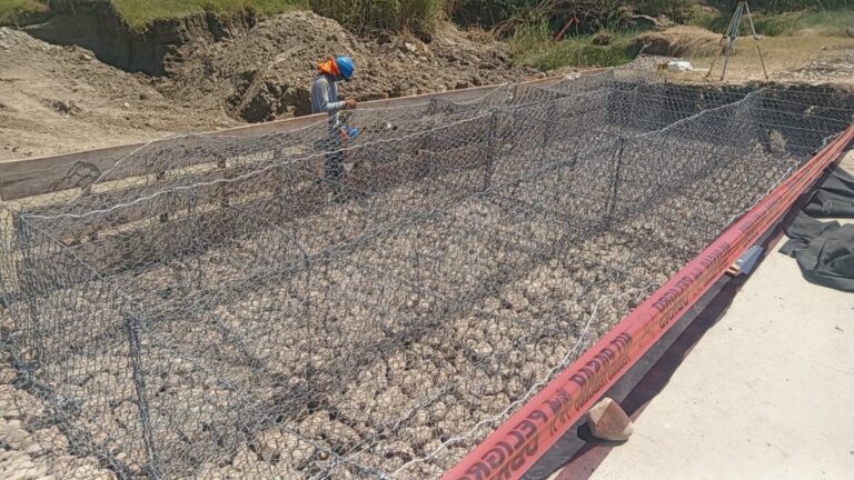 Avance del reforzamiento del Sifón Sojo alcanza 55,69 % para proteger cultivos en Piura