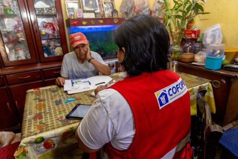 Cofopri inicia empadronamiento de 1105 lotes en Piura para títulos de propiedad