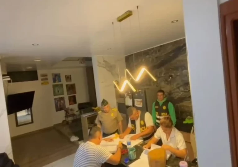 Asesor legal del Gobierno Regional de Tumbes es detenido en operativo por presunta organización criminal Asesor legal del Gobierno Regional de Tumbes es detenido en operativo por presunta organización criminal