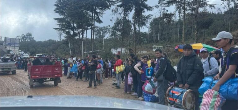 Devotos del Señor Cautivo denuncian alza de pasajes durante festividad en Ayabaca