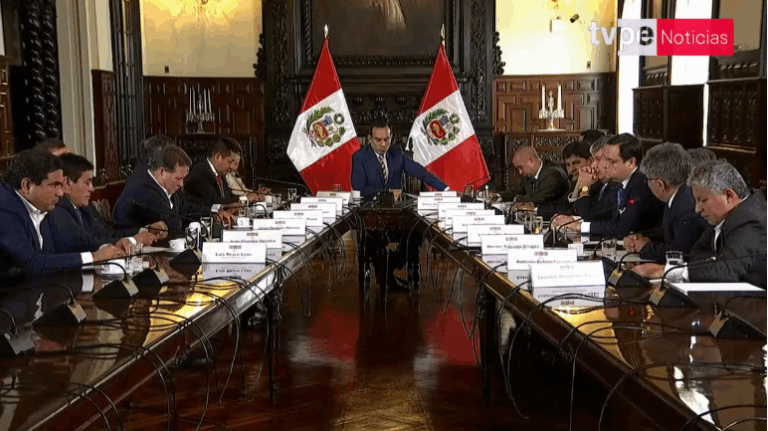Gobernadores regionales se reúnen con el presidente para definir proyectos prioritarios