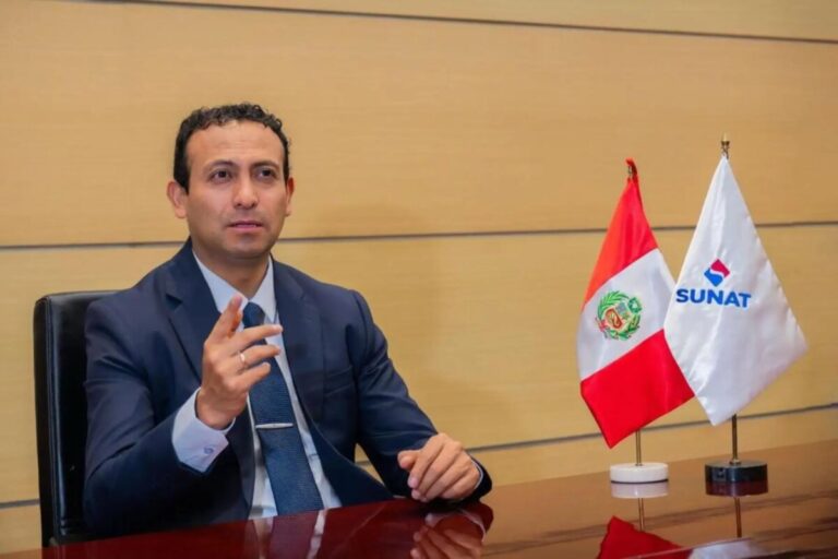 Ejecutivo designa a Javier Franco Castillo como nuevo superintendente de la Sunat Ejecutivo designa a Javier Franco Castillo como nuevo superintendente de la Sunat