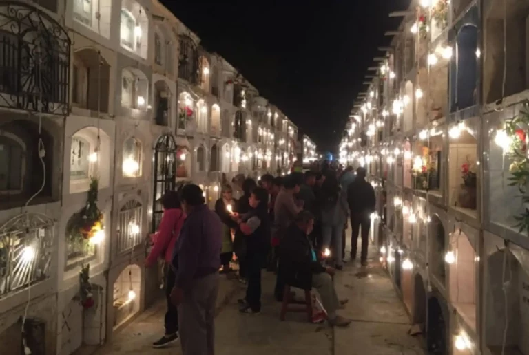 Costumbres del Día de los Difuntos que se mantienen vivas en el Perú