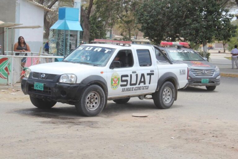 Delincuentes asaltan bus que trasladaba a trabajadores de empresa agroindustrial Delincuentes asaltan bus que trasladaba a trabajadores de empresa agroindustrial