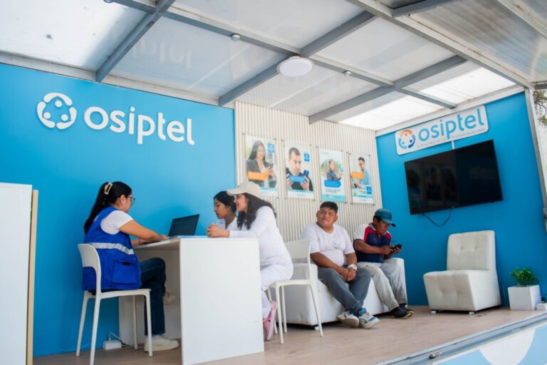 Oficina móvil de OSIPTEL llega a Piura para atender consultas sobre servicios de telecomunicaciones