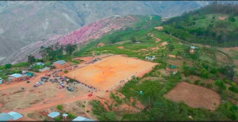 Huarmaca: población de Cedro busca apoyo para iluminar su recinto deportivo