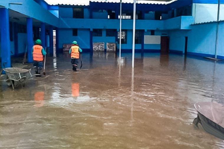 Más de 1400 instituciones educativas están en nivel de riesgo muy alto por inundaciones