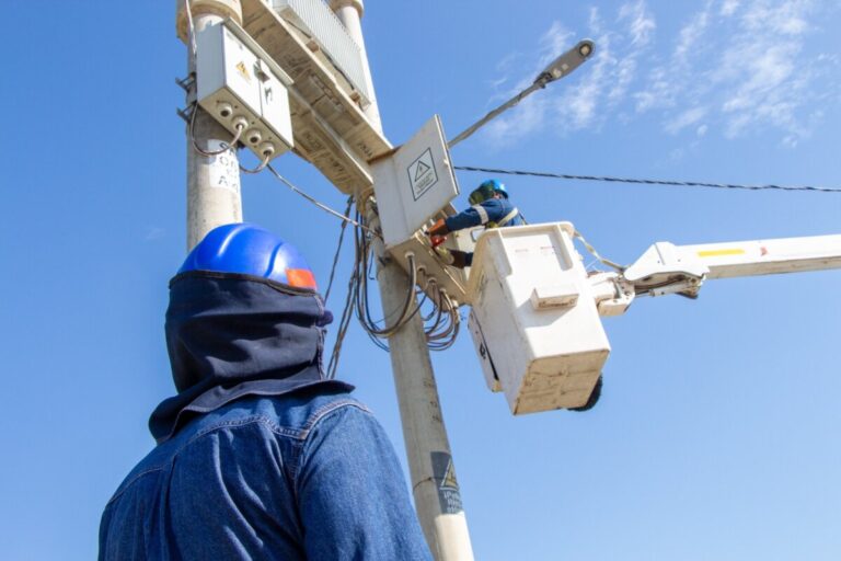Enosa ejecutará mantenimiento programado en Sullana y Bellavista para reforzar el sistema eléctrico Enosa ejecutará mantenimiento programado en Sullana y Bellavista para reforzar el sistema eléctrico
