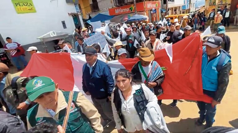 Ronderos demandan al alcalde y al gobernador terminar proyectos abandonados en Ayabaca