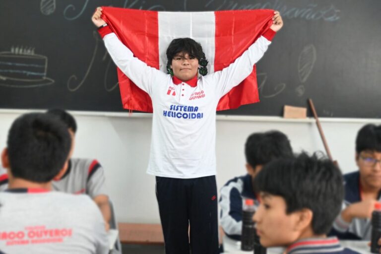 Escolar peruano viajará a la NASA tras ganar programa científico internacional