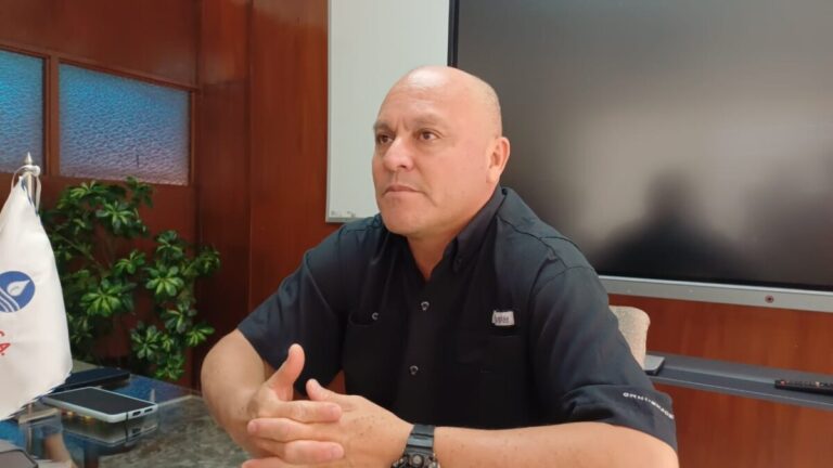 Servicio de agua para consumo humano está garantizado pese a trabajos en el canal Daniel Escobar, asegura la EPS Grau