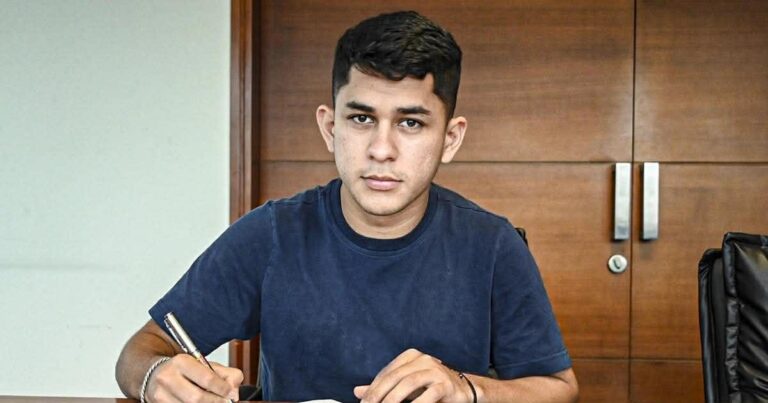 Sporting Cristal confirma salida de Gilmar Paredes para la próxima temporada