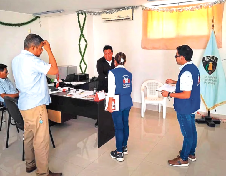 Defensoría alerta riesgo sanitario por acumulación masiva de basura en penal de Piura