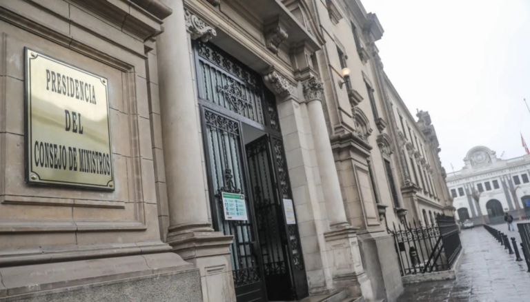 PCM oficializa uso obligatorio del logo y lema “¡El Perú a toda máquina!” en la publicidad estatal