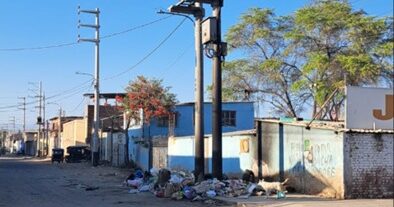 Enosa advierte riesgos eléctricos por acumulación y quema de basura cerca a postes y redes eléctricas