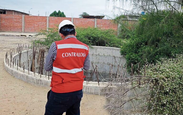 Contraloría alerta peligro en obra de saneamiento abandonada desde 2014 en Piura