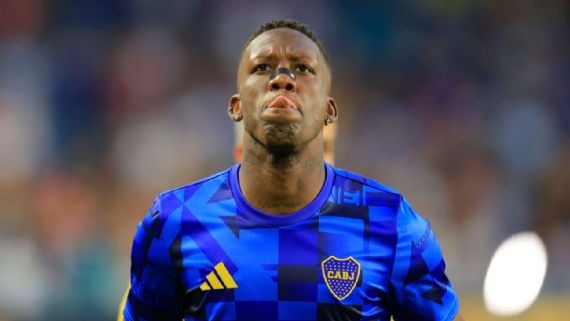 Advíncula deja Boca Juniors y jugará en Alianza Lima Advíncula deja Boca Juniors y jugará en Alianza Lima