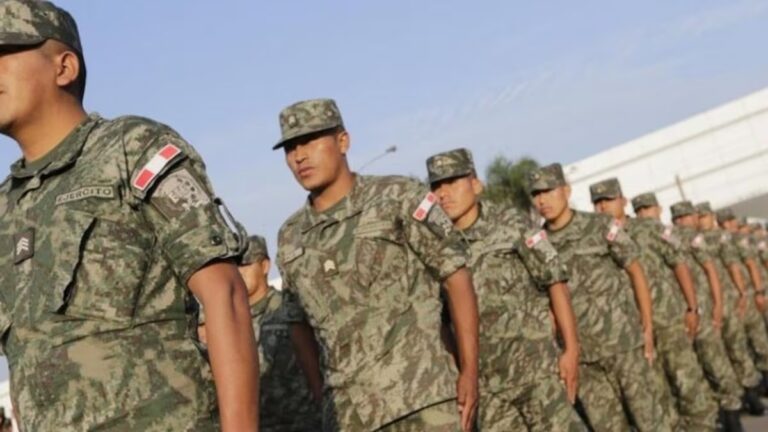 Jóvenes desde los 17 años deberán inscribirse obligatoriamente en el Registro Militar