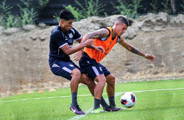 Atlético Grau afina su once para visitar a Sport Boys en el Callao