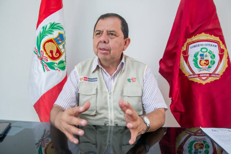 Prefecto regional expresa preocupación por la crítica capacidad hidráulica del río Piura ante lluvias intensas Prefecto regional expresa preocupación por la crítica capacidad hidráulica del río Piura ante lluvias intensas