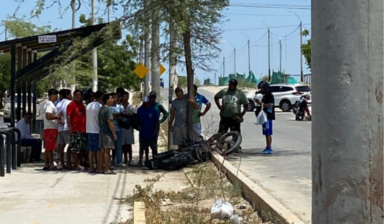 Accidente de motocicleta deja un joven muerto y un herido en Piura Accidente de tránsito ocurrió en la avenida Universitaría.