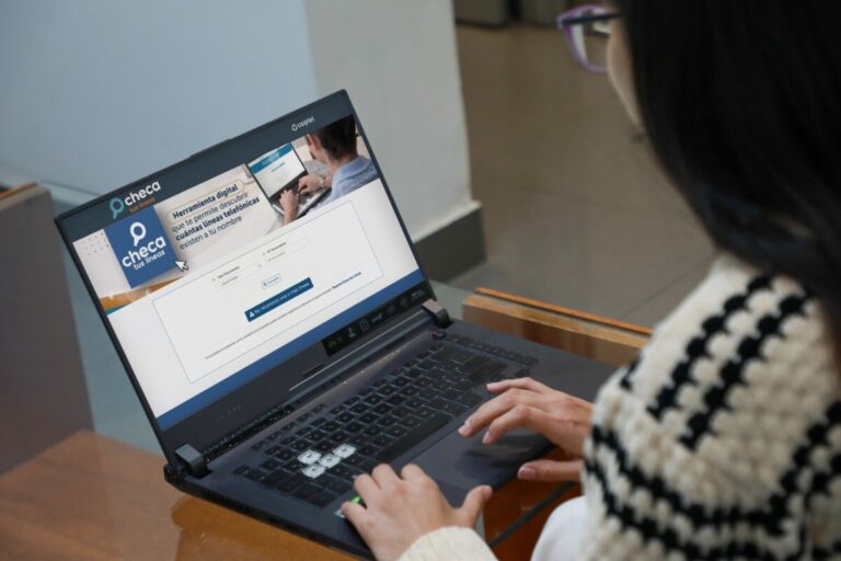 Más de 38 mil líneas móviles no reconocidas fueron dadas de baja tras reporte de usuarios en aplicativo de OSIPTEL Más de 38 mil líneas móviles no reconocidas fueron dadas de baja tras reporte de usuarios en aplicativo de OSIPTEL